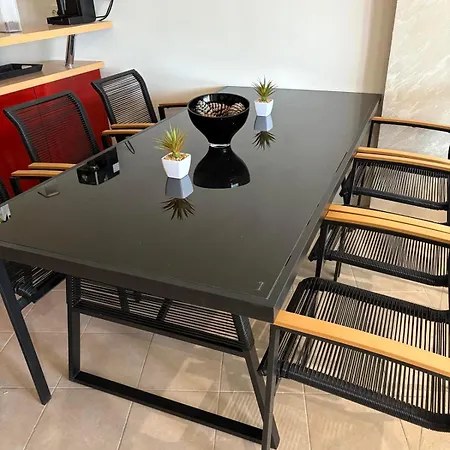 Miramar Palace 615 Apartman